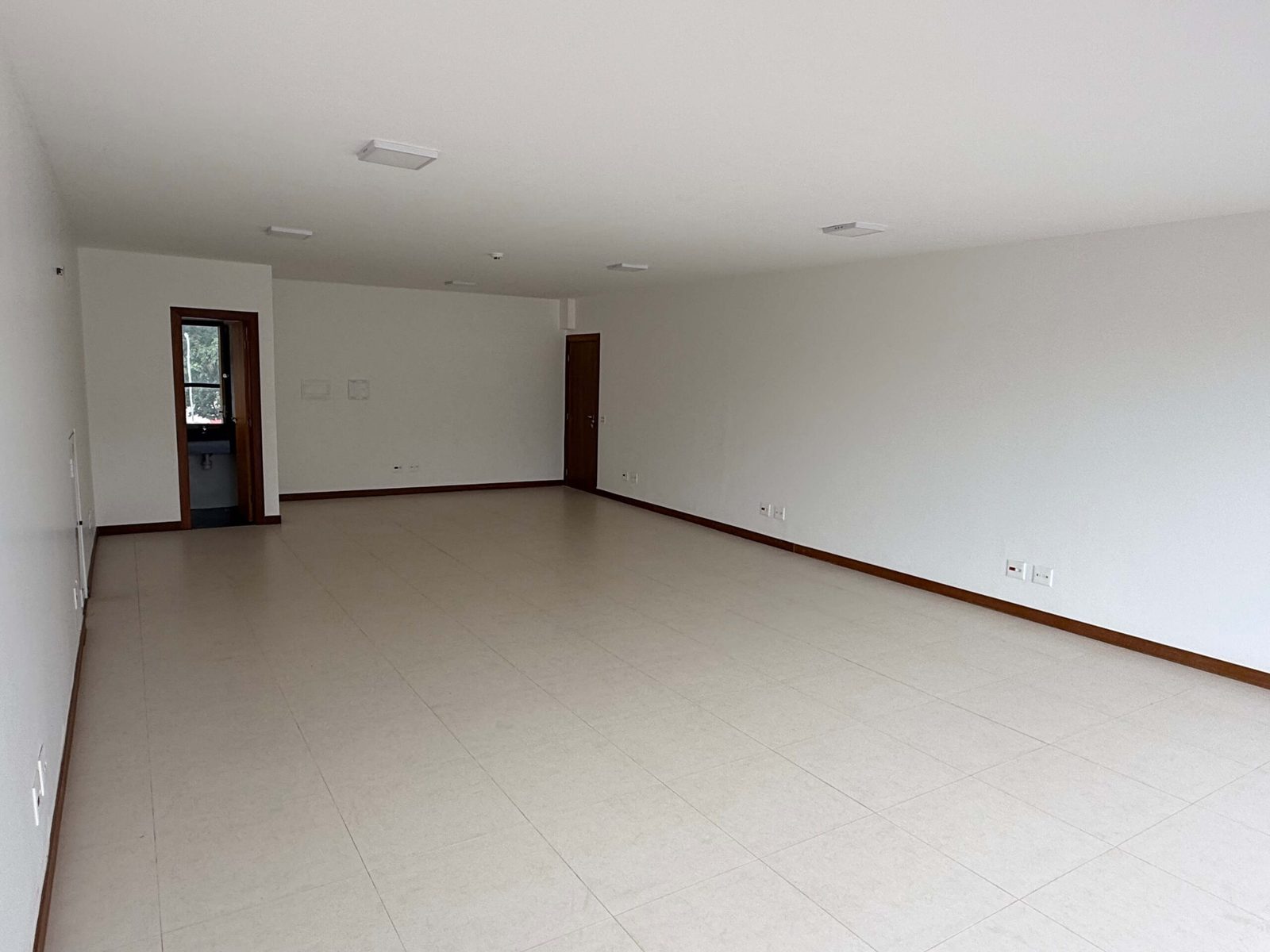 Sala 131 - Edifício Imperador - foto 2